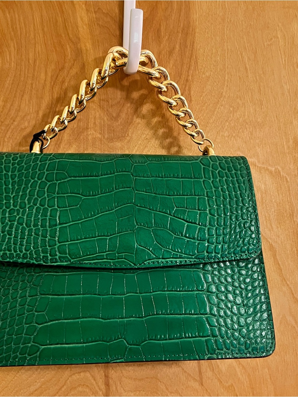 House of Harlow 1960 Emerald Green Croc-Embossed Leather Bag with Gold Chain
